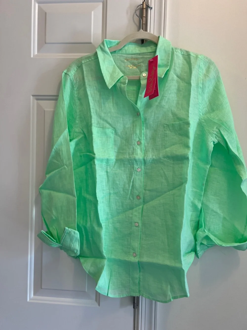Lilly Pulitzer woman’s Large Seaview Linen button down shirt - Picture 1 of 5